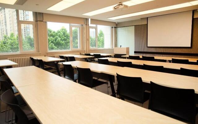 Hanting Hotel(Zibo North Railway Station Lutai Ave