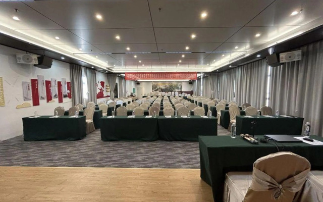 Garden Holiday Hotel - Guilin