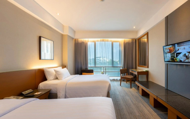 Grand Richmond Stylish Convention Hotel