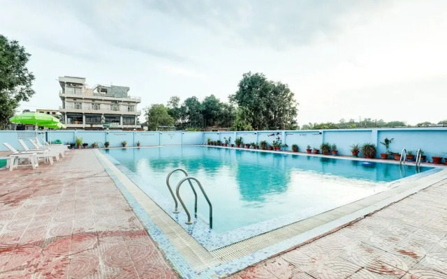 OYO 603 Hotel Opera