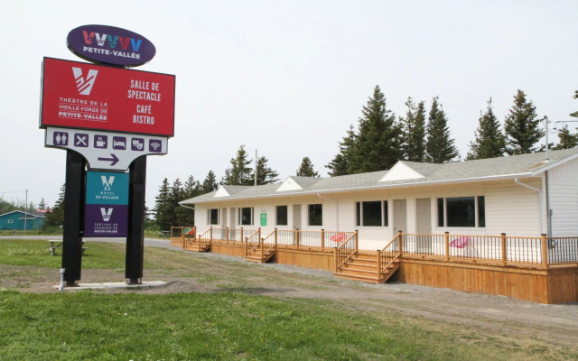 Maison Lebreux - Motel