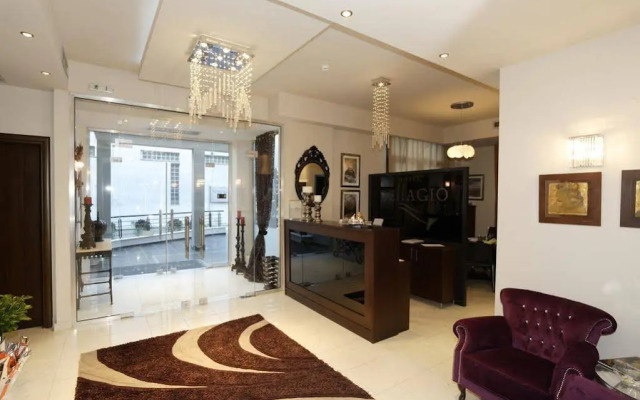 Dellagio Hotel