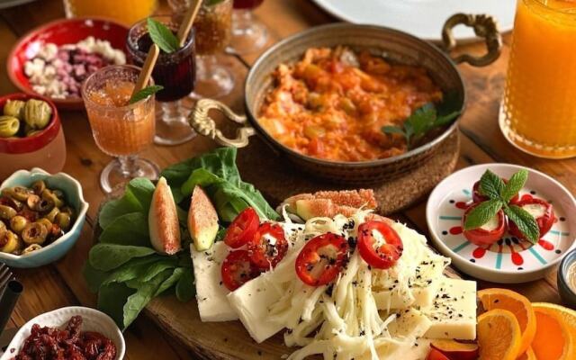 Costalinn Premium Cesme +12