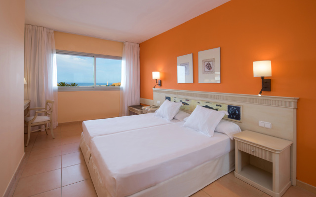 Iberostar Waves Gaviotas Park -All Inclusive