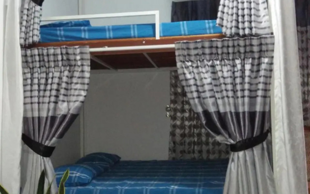 Kingfisher Family Guest & Hostel