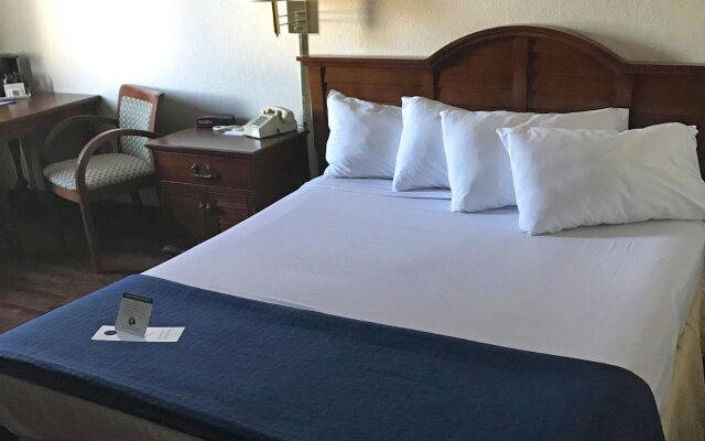 Americas Best Value Inn Sault Ste. Marie