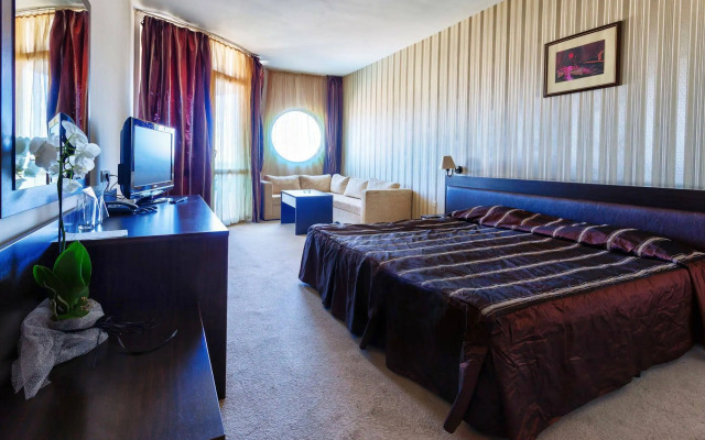 Menada Forum Apartments
