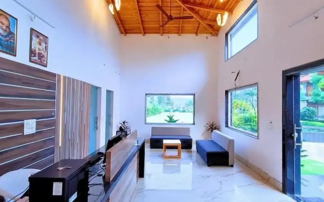 Astoria Corbett Resort