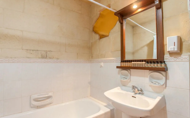 Gozitan Farmhouse Pool & Jacuzzi - PP 2