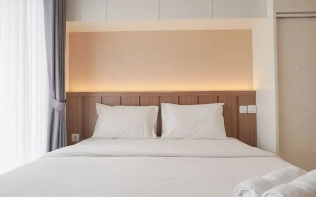 Comfy And Warm Studio Room At Sky House Bsd Apartment
