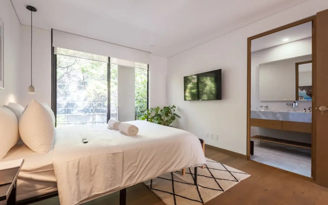 Wynwood House Schiller