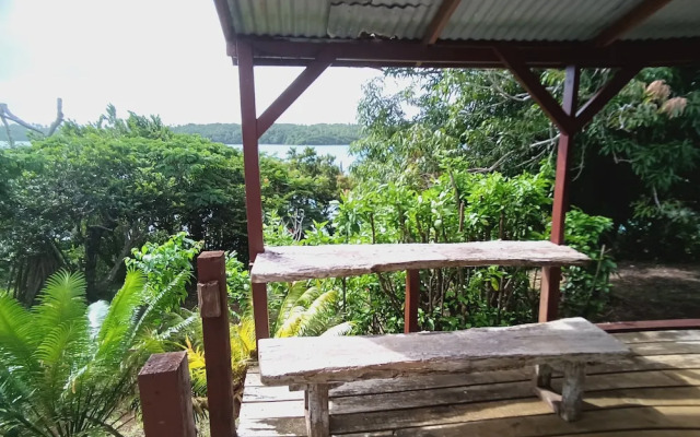 Mahina Lodge