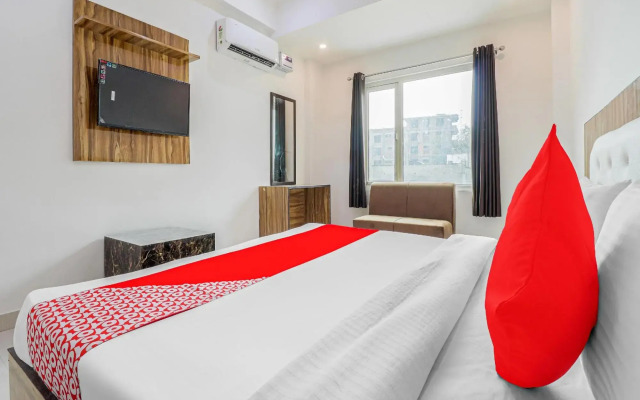 OYO Flagship 86255 Hotel Elite Inn