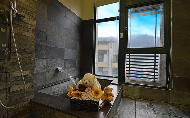 礁溪99溫泉民宿