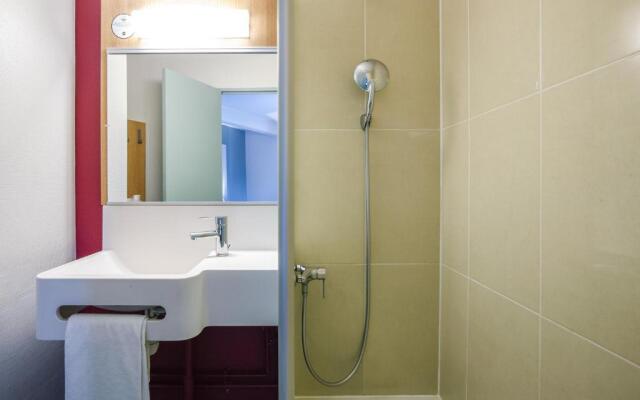 B&B Hôtel Nantes Centre