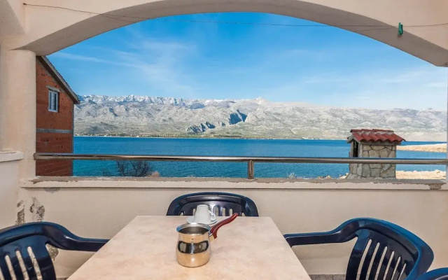 Cozy Apartments in Zadar With Sea and Mountain Views