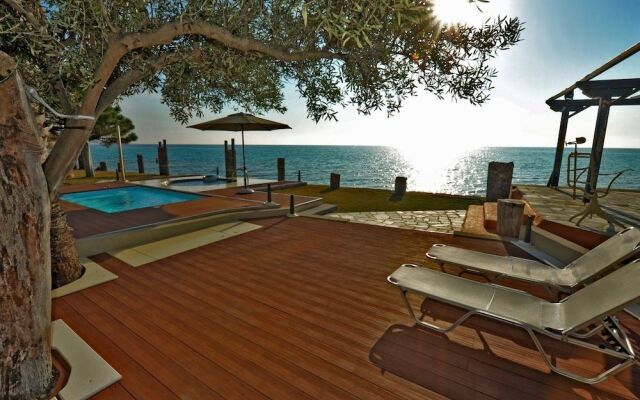 Lancaster Mansion - Aquarium Maisonette Fourka