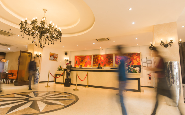 Palms Hotel