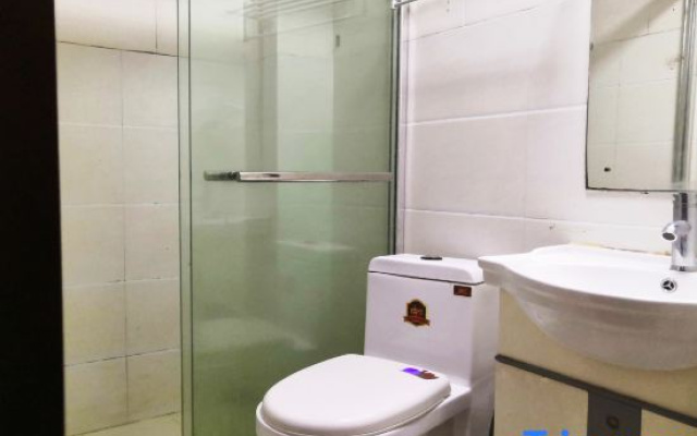 Ningbo Baoyue Business Hotel – Bathroom – Ningbo