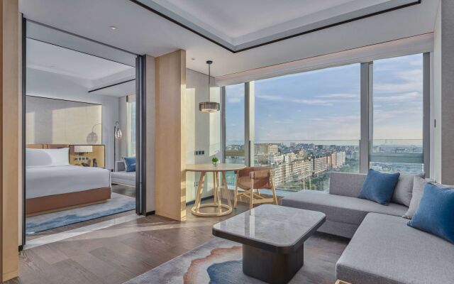 DoubleTree by Hilton Shenzhen Airport