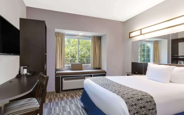 Microtel Inn & Suites by Wyndham Tuscaloosa/Near University