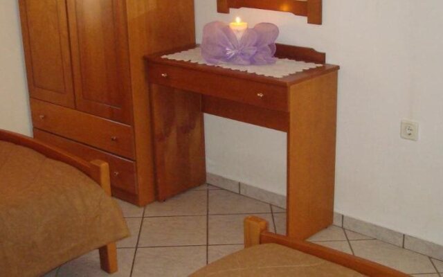 Babis Apartments