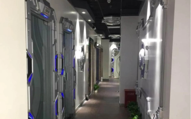 Shenzhen Dreamers Capsule Hotel