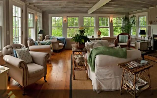 A Little Inn on Pleasant Bay