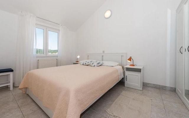 Awesome Home in Jezera With Wifi and 1 Bedrooms