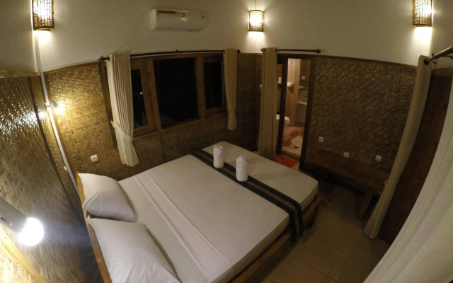 Sayang Mama Inn