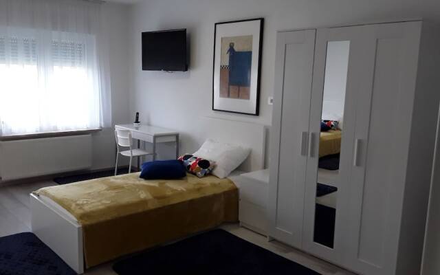 Guesthouse Tommys Rooms