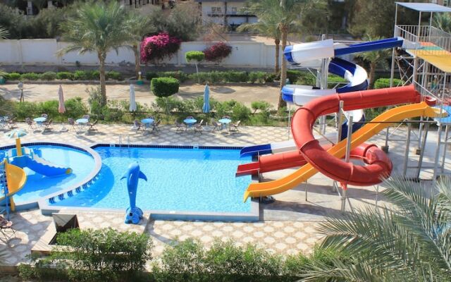 Grand Blue Saint Maria Aqua Park