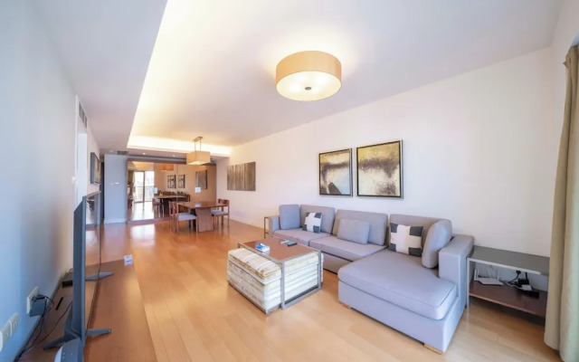 Tyms Bright 2BR 1BA Apt Yongxin Century