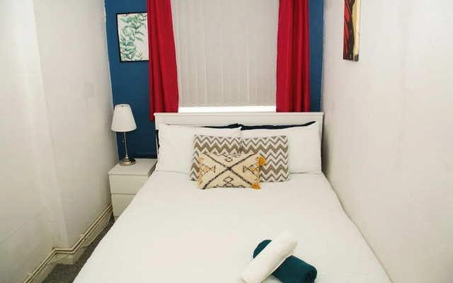 Sleeps6-freewifi-smarttv-netflix-familyfriendly