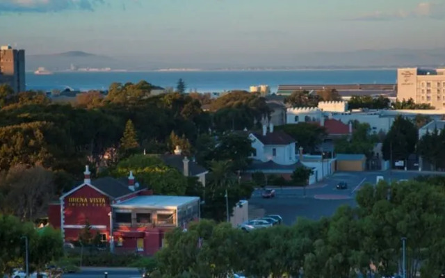 Cape Rental Cascades 503