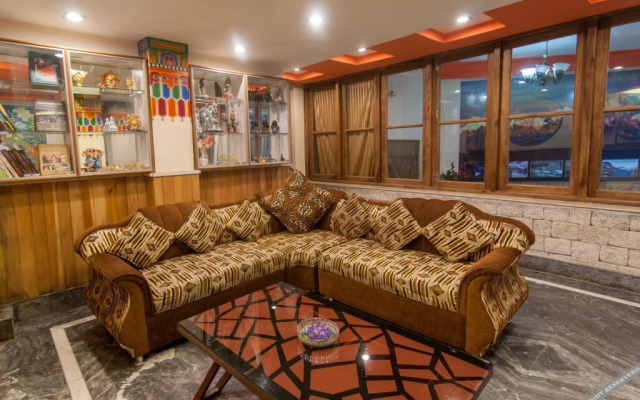 OYO 3571 Hotel Vajrakila