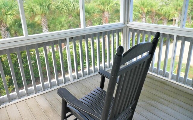 Beach Breezes - 4 Br Home