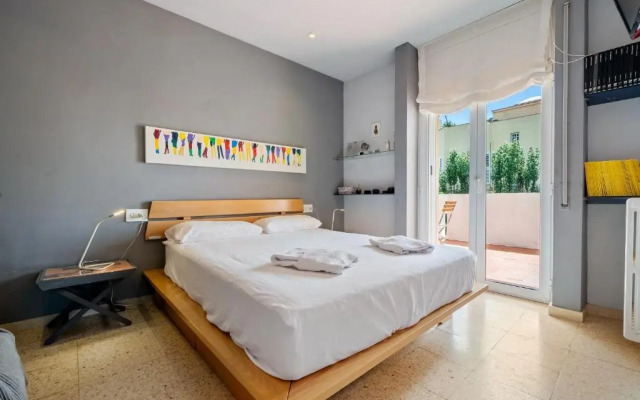 Hauzify I Villa del Castell