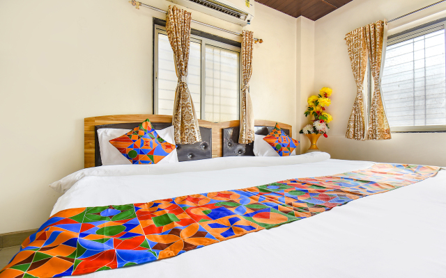 Fabexpress Vardhan Executive