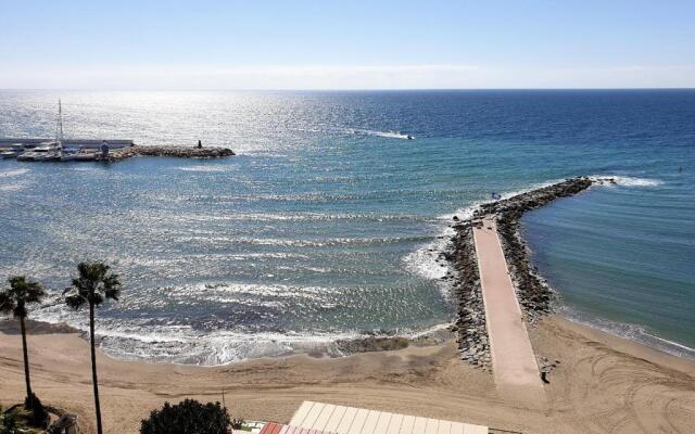 Skol 617 Beachfront Two-bedrooms Duplex With Sea Views