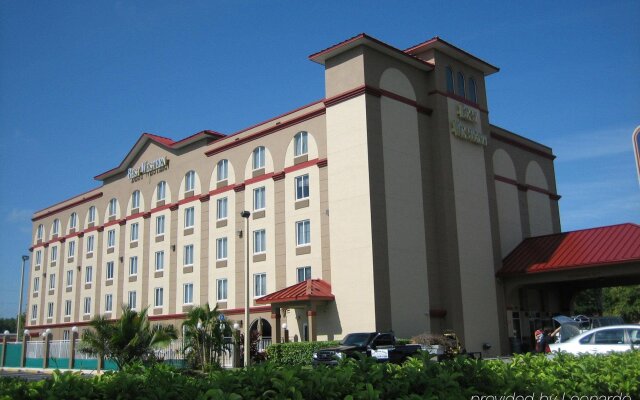 Best Western Airport Inn & Suites