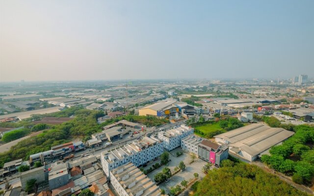 Exclusive Studio at The Oasis Cikarang Apartment