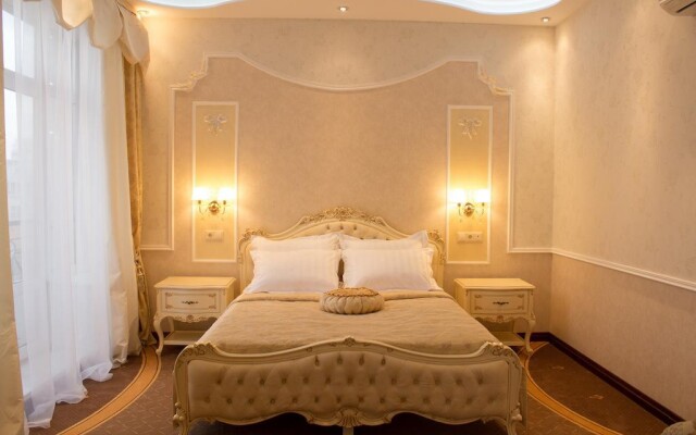 Metropol Hotel