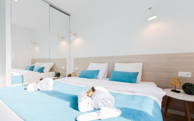 L'Albion YourHostHelper