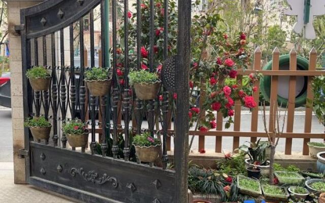 Shuangchen Homestay