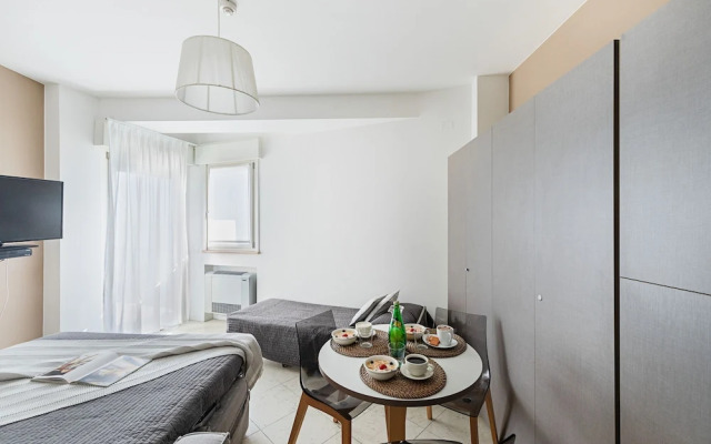 Residenza Miralago - 16 Domitilla - Locazione BK