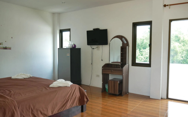 Aiyara Garden Resort