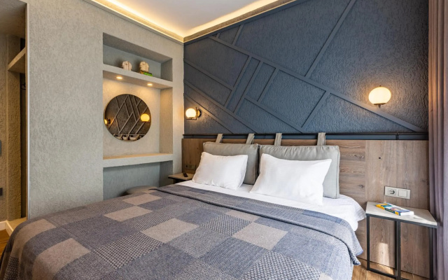 Seraglio Hotel & Suites