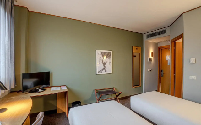 Tulip Inn Turin South
