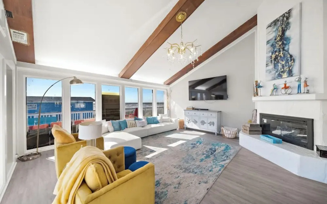 Captain's Manor by Ryson Vacation Rentals